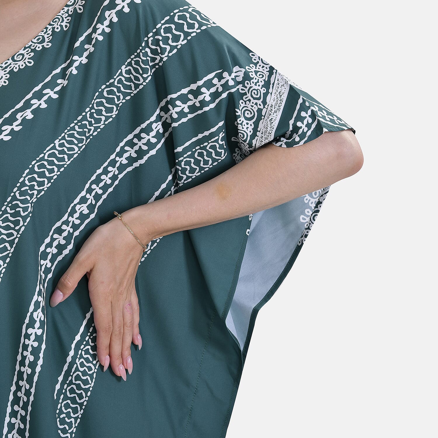 Closeout Deal V-Neck Bat-Sleeve Maxi Dress (One Size) - Green Closeout Deal V-Neck Bat-Sleeve Maxi Dress (One Size) - Green