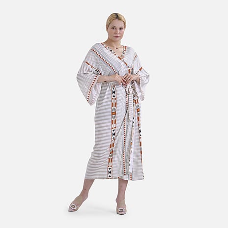 Closeout Deal- Stylish Long Sleeve Bohemian Print Long Kimono - Cream