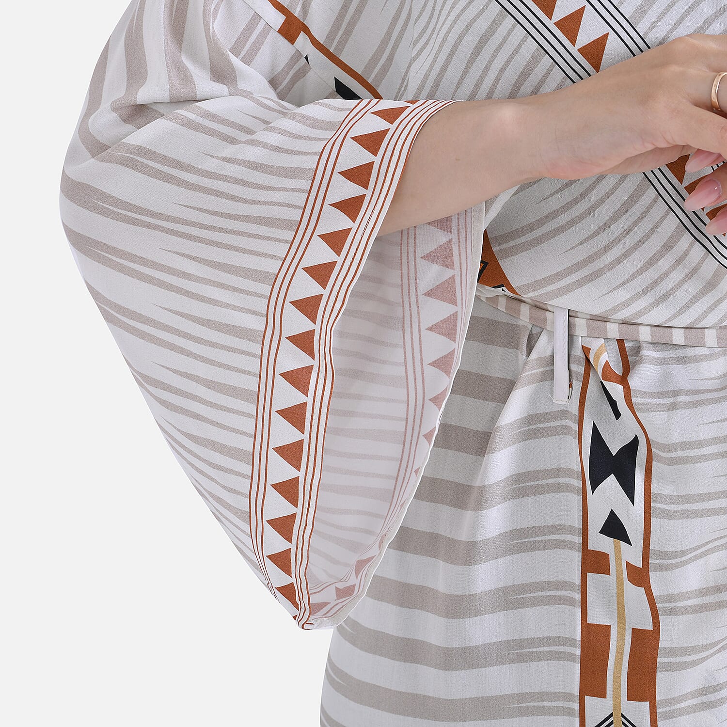 Closeout Deal- Stylish Long Sleeve Bohemian Print Long Kimono - Cream Closeout Deal- Stylish Long Sleeve Bohemian Print Long Kimono - Cream