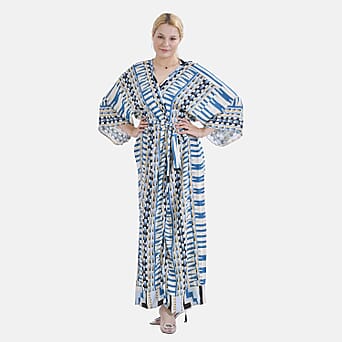 https://tjcuk.sirv.com/Products/77/8/7780512/Closeout-Deal-Tribal-Kimono-Size-125x1-cm-Blue-White_7780512_3.jpg?w=342&h=342