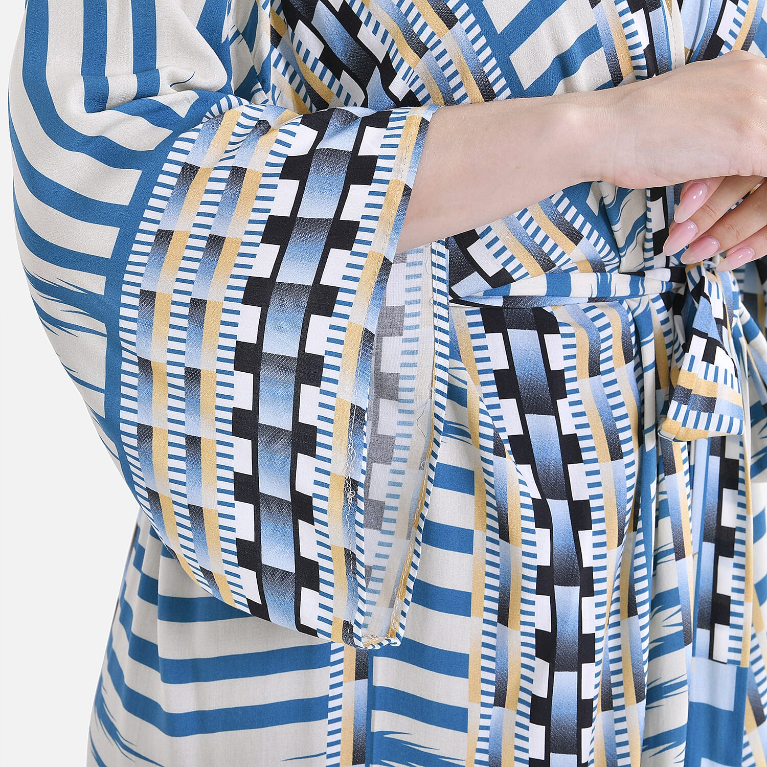 Closeout Deal- Stylish Long Sleeve Blue Geometric Print Long Kimono - Blue