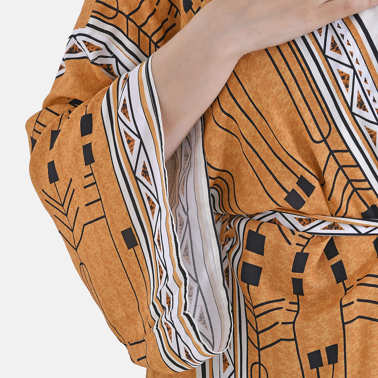 Closeout Deal- Stylish Long Sleeves Wrap Kimono with Geometric Stripe Print - Gold