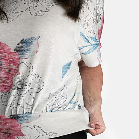 Closeout Deal Batwing Printed Top (Size 18) - Cerise