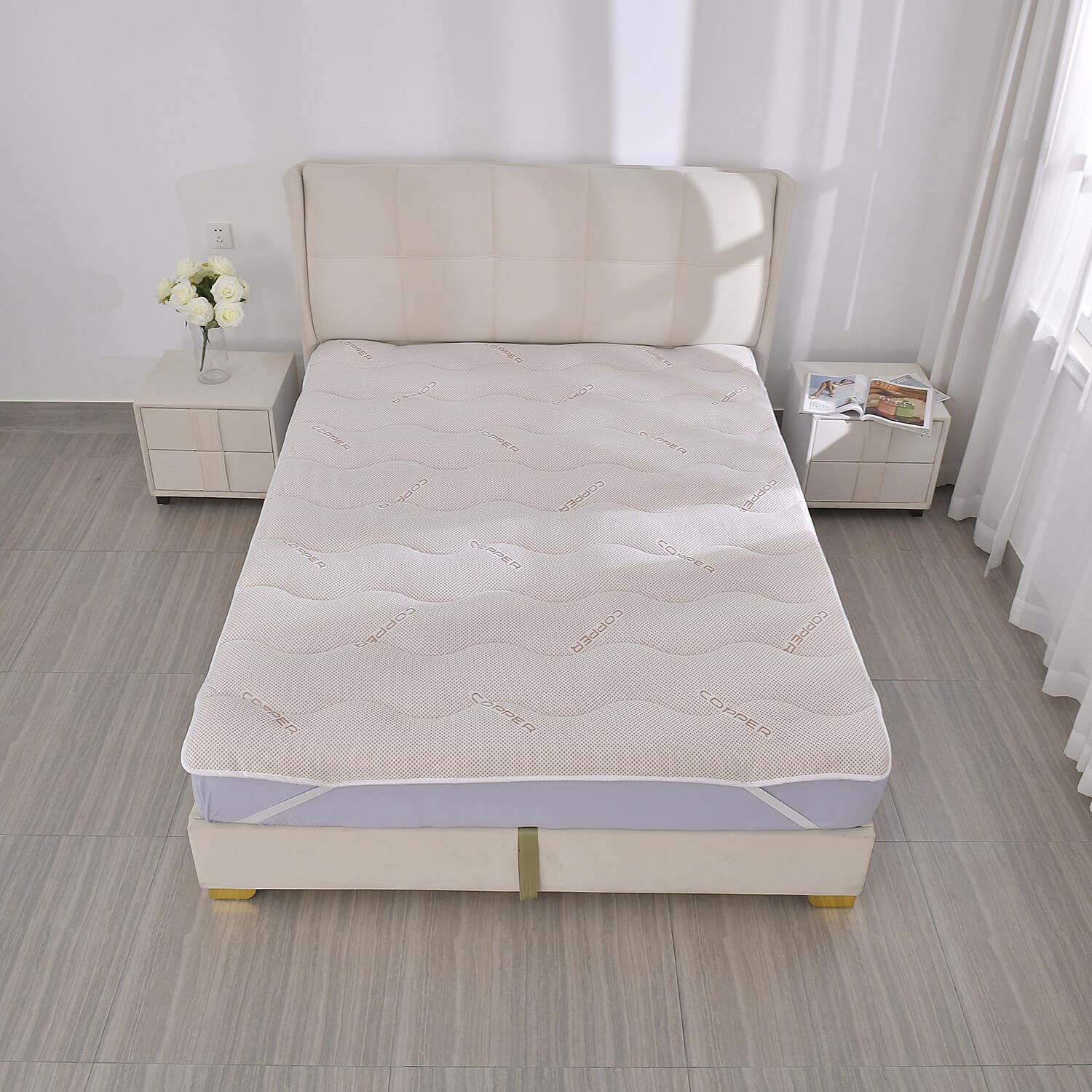 Polyester Patterned Mattress (Size 190x5 cm) - White & White