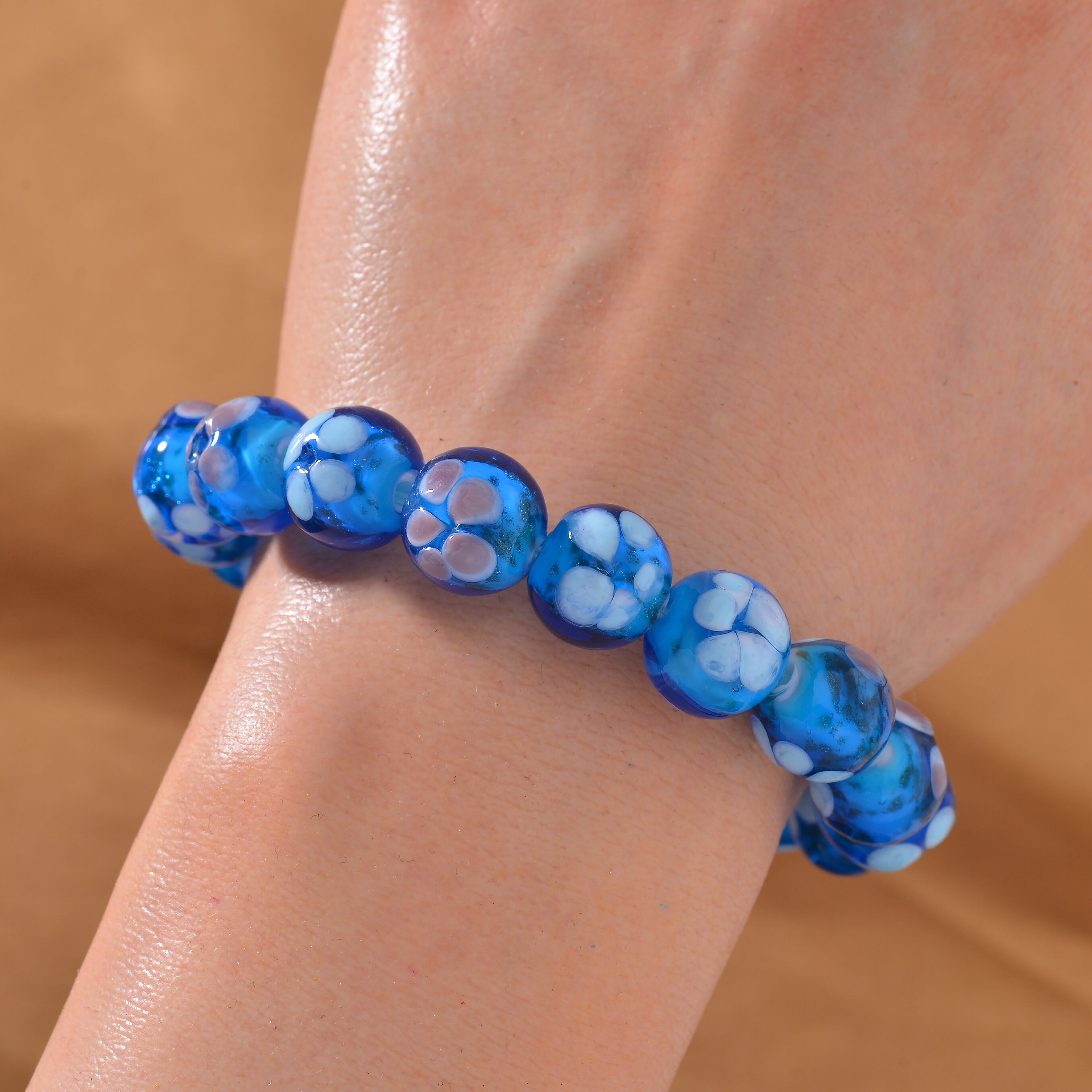 Blue Color Murano Glass Stone Bracelet 0.01 ct 0.010 Ct.