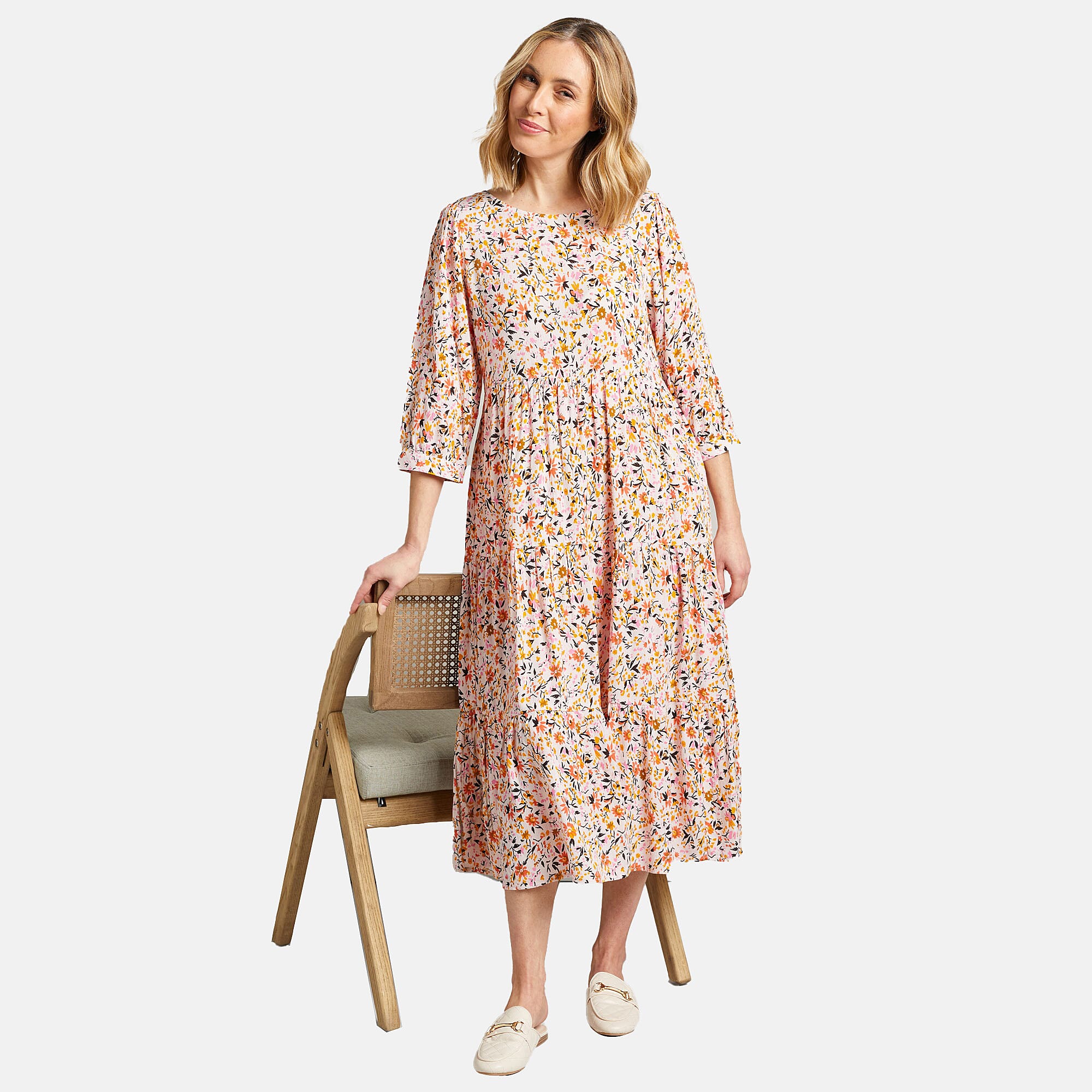 Emreco Floral Crinkle Tiered Maxi Dress (Size 12) - Peach