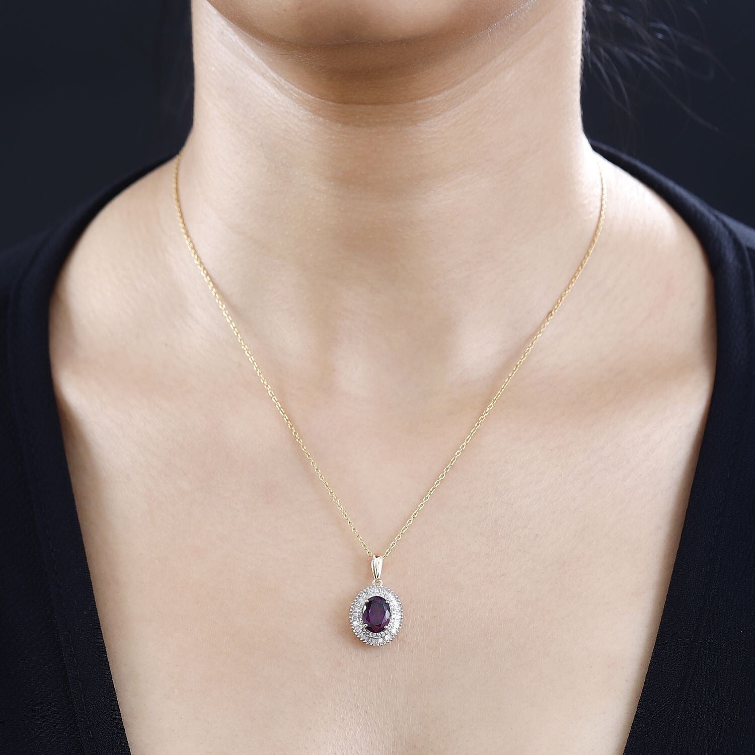 9K Yellow Gold Natural Ember Garnet & Diamond Pendant 2.70 Ct