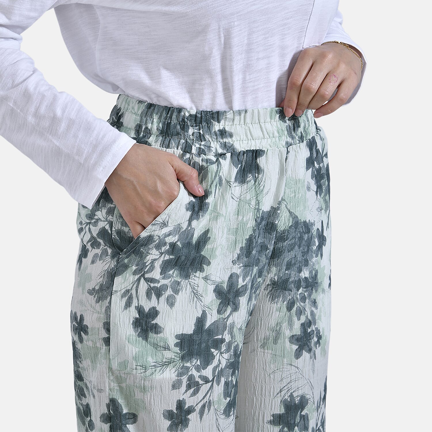 La Marey Printed Mid-Rise Elastic Waistband Wide Leg Trouser La Marey Printed Mid-Rise Elastic Waistband Wide Leg Trouser