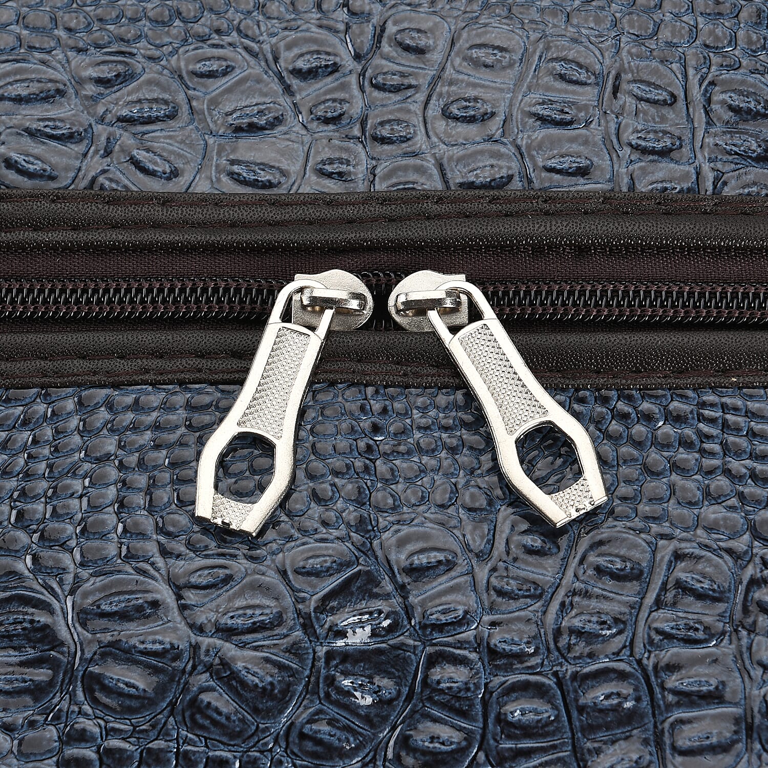 Crocodile Pattern Travel Bag - Blue