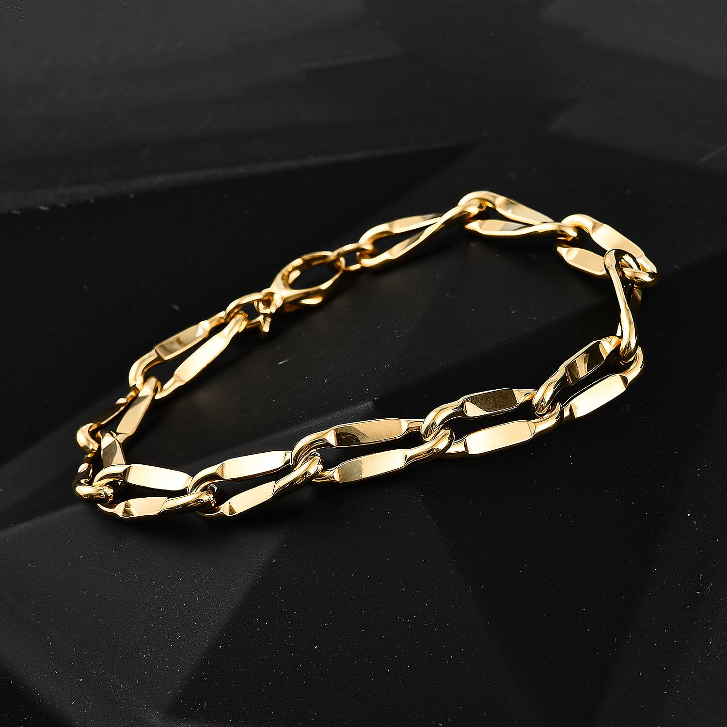 Maestro Collection - 9K Yellow Gold Grande Valentino Bracelet (Size - 7.5) Gold Wt. 4.10 Gms.