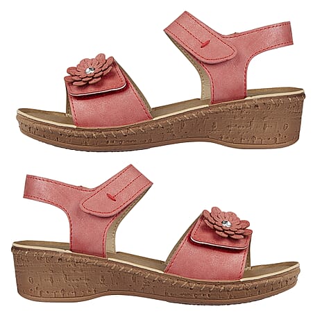 Jo & Joe HIBISCUS Lightweight Touch and Close Fastening Sandal (Size 4) - Red