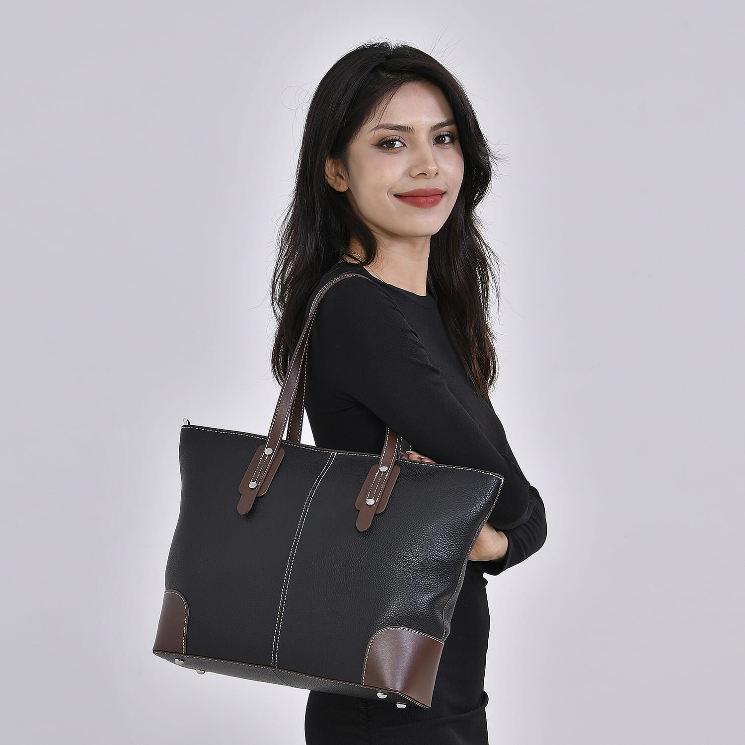 Designer Inspired - 100% Genuine Leather sumptuous Tote Bag (Size 32x12x29 cm) - Black