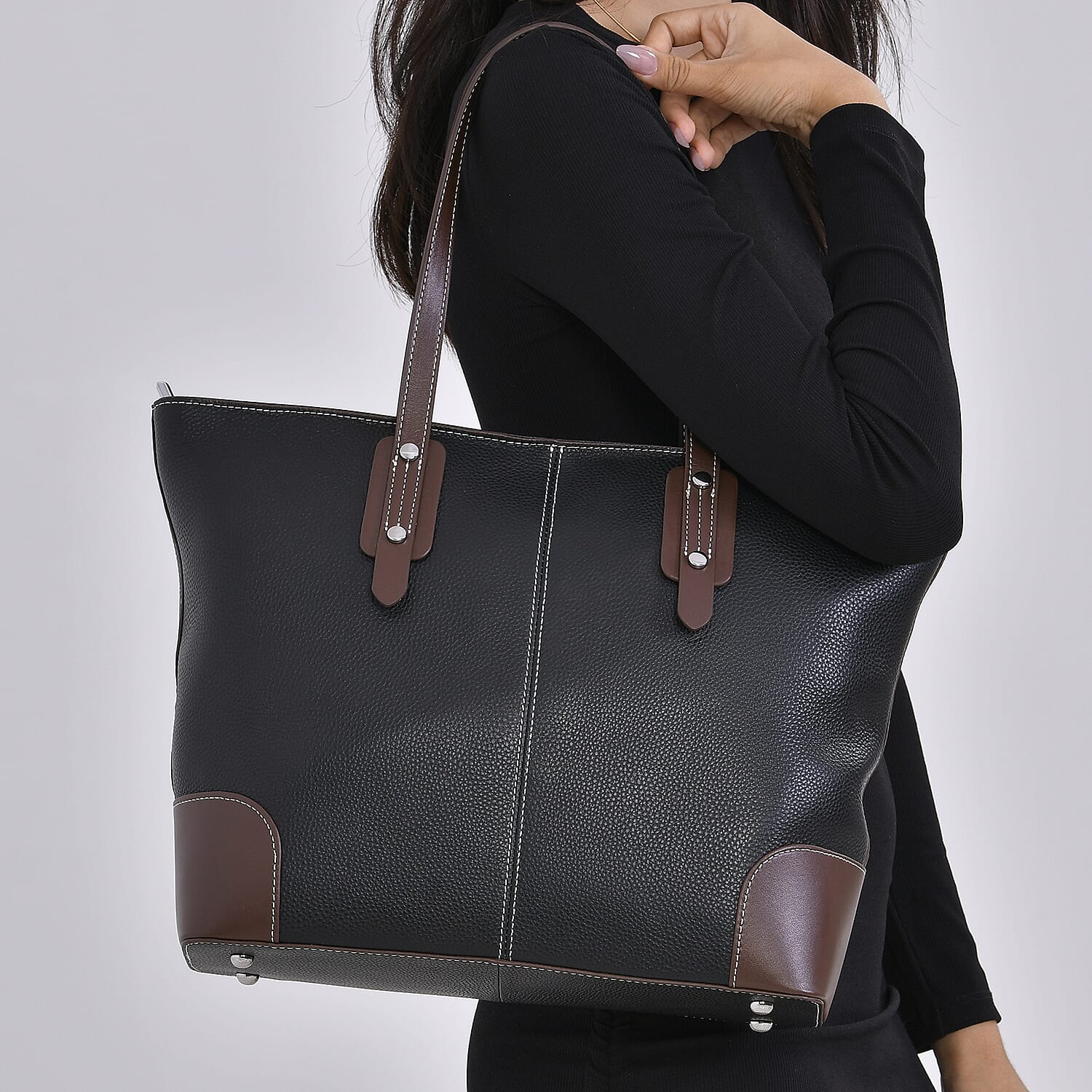 Designer Inspired - 100% Genuine Leather sumptuous Tote Bag (Size 32x12x29 cm) - Black