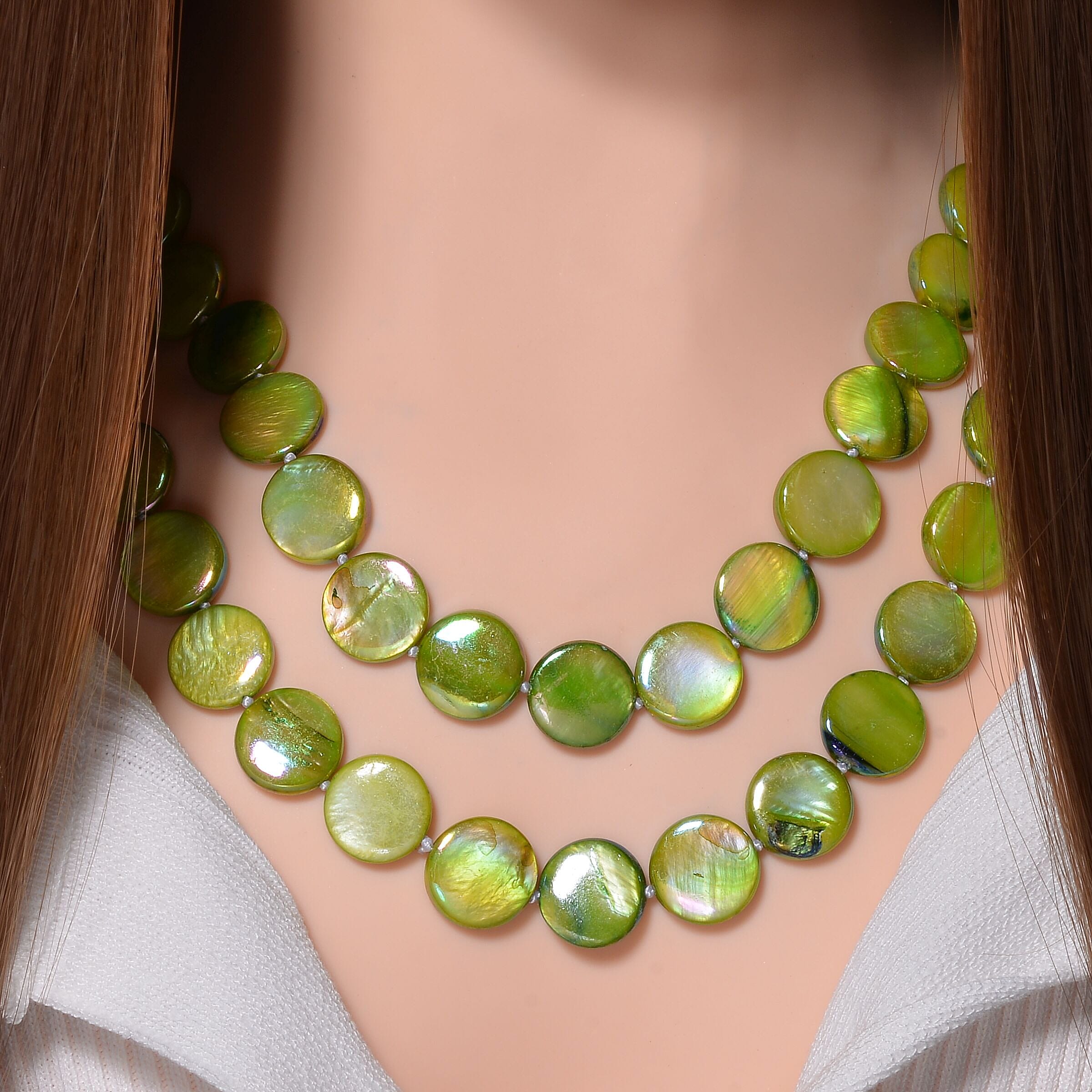 Green Shell Coin Necklace (Size - 46) 424.00 Ct.