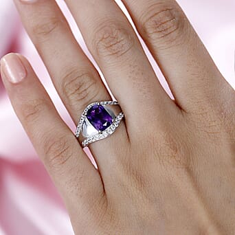 https://tjcuk.sirv.com/Products/77/9/7795760/Moroccan-Amethyst-White-Zircon-Main-Stone-With-Side-Stone-Ring-in-Rhod_7795760_2.jpg?w=342&h=342