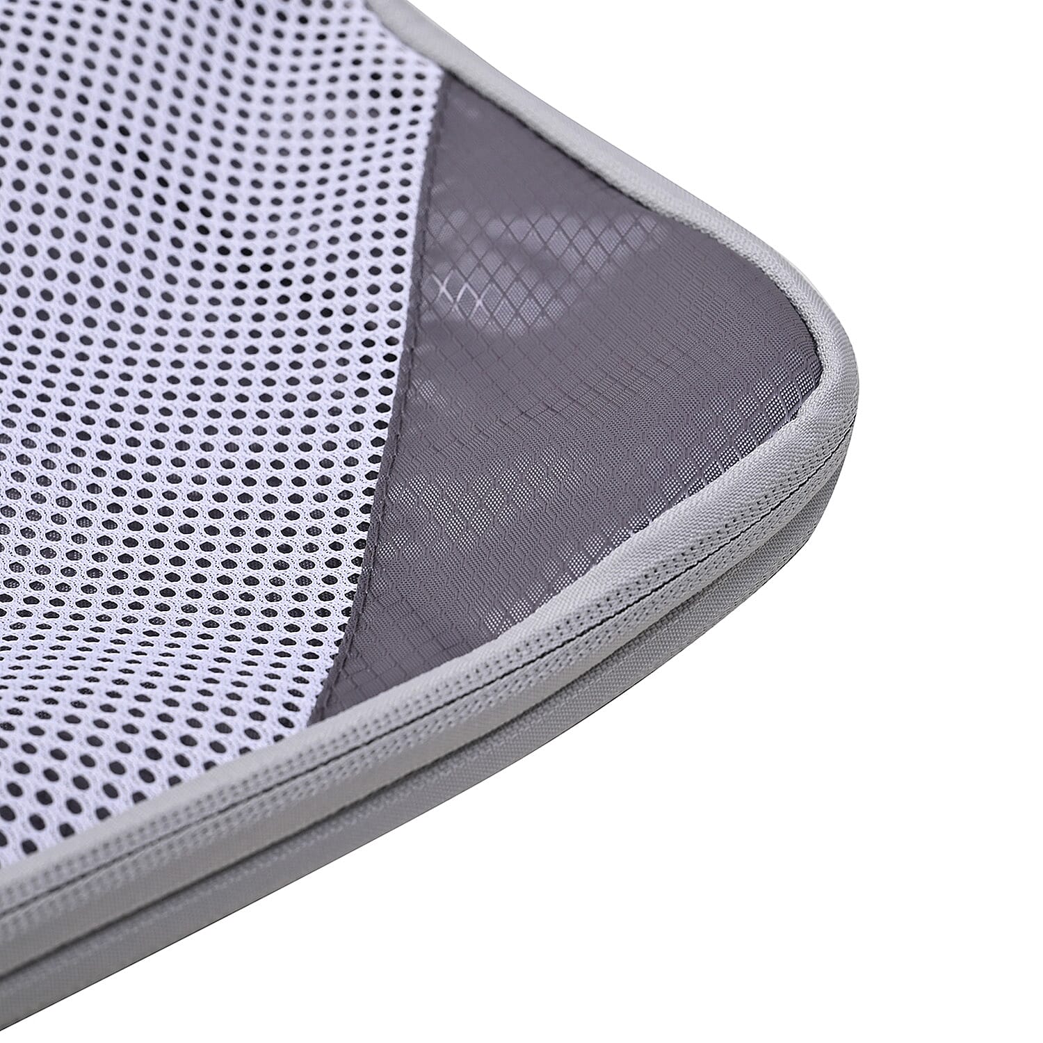 Set of 3 Expandable-Zipper Compression Storage Bags- ,Multifunctional Travel Organiser, Saves Space  (Size 31x10x41 cm) - Grey