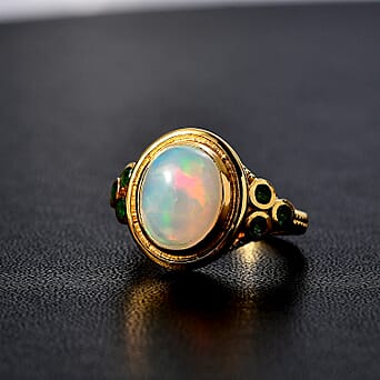 https://tjcuk.sirv.com/Products/77/9/7798056/Ethiopian-Opal-Premium-Emerald-Main-Stone-With-Side-Stone-Ring-in-18K-_7798056_2.jpg?w=342&h=342