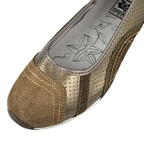 Down To Earth Ladies Dot Leather Ballerina Pump Shoes (Size 5) - Bronze