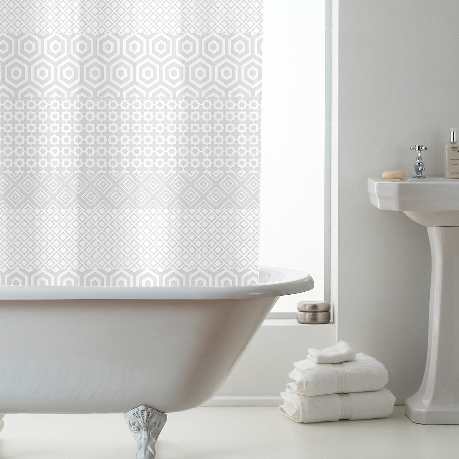 Geo Design Shower Curtains with Rings (Size 180x180 cm) - White