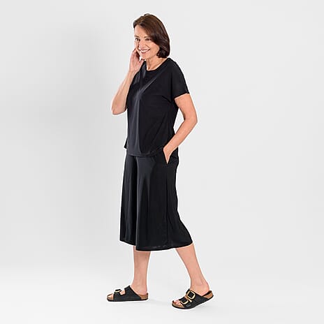 Firenzaa 2 Piece Set with Stretchable Jersey top and Long Shorts(Size M) - Black