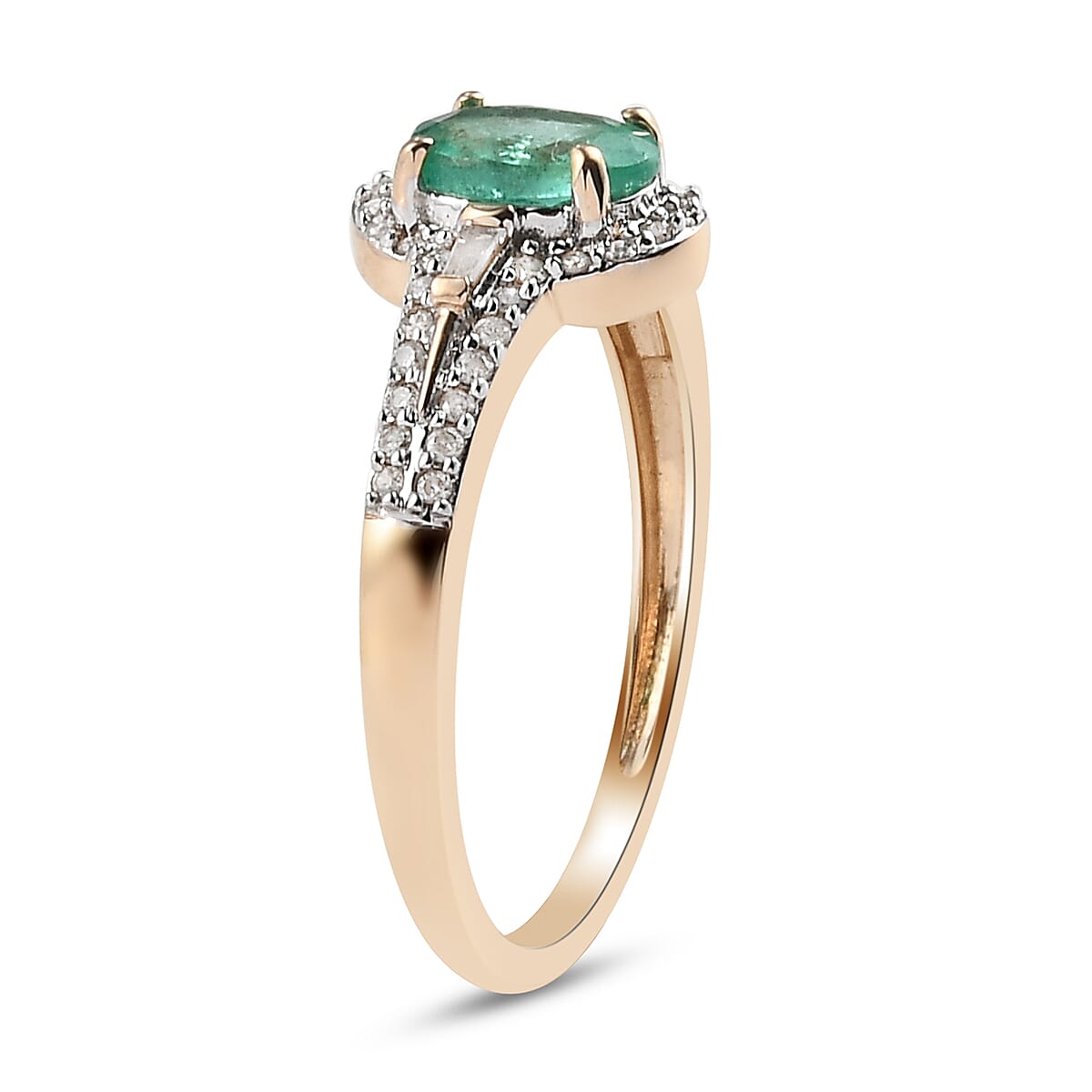 9K Yellow Gold AAA Boyaca Colombian Emerald and Diamond Ring 1.01 Ct.