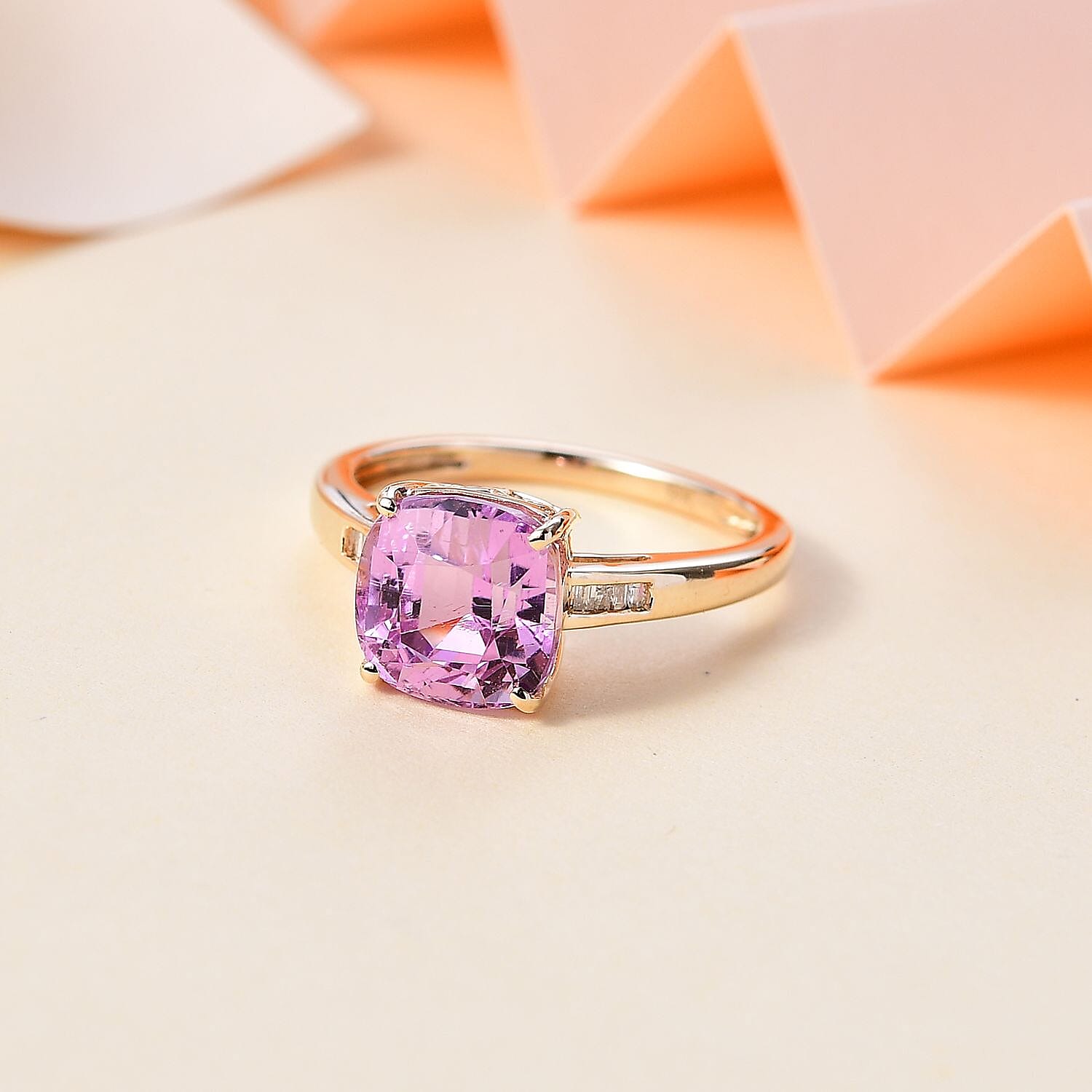 9K Yellow Gold AAA Patroke Kunzite & Diamond Ring 4.44 Ct