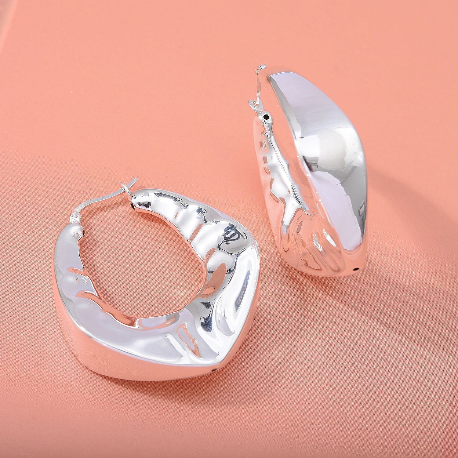 Designer Inspired- Sterling Silver Earring With Clasp, Silver Wt. 11 Gms