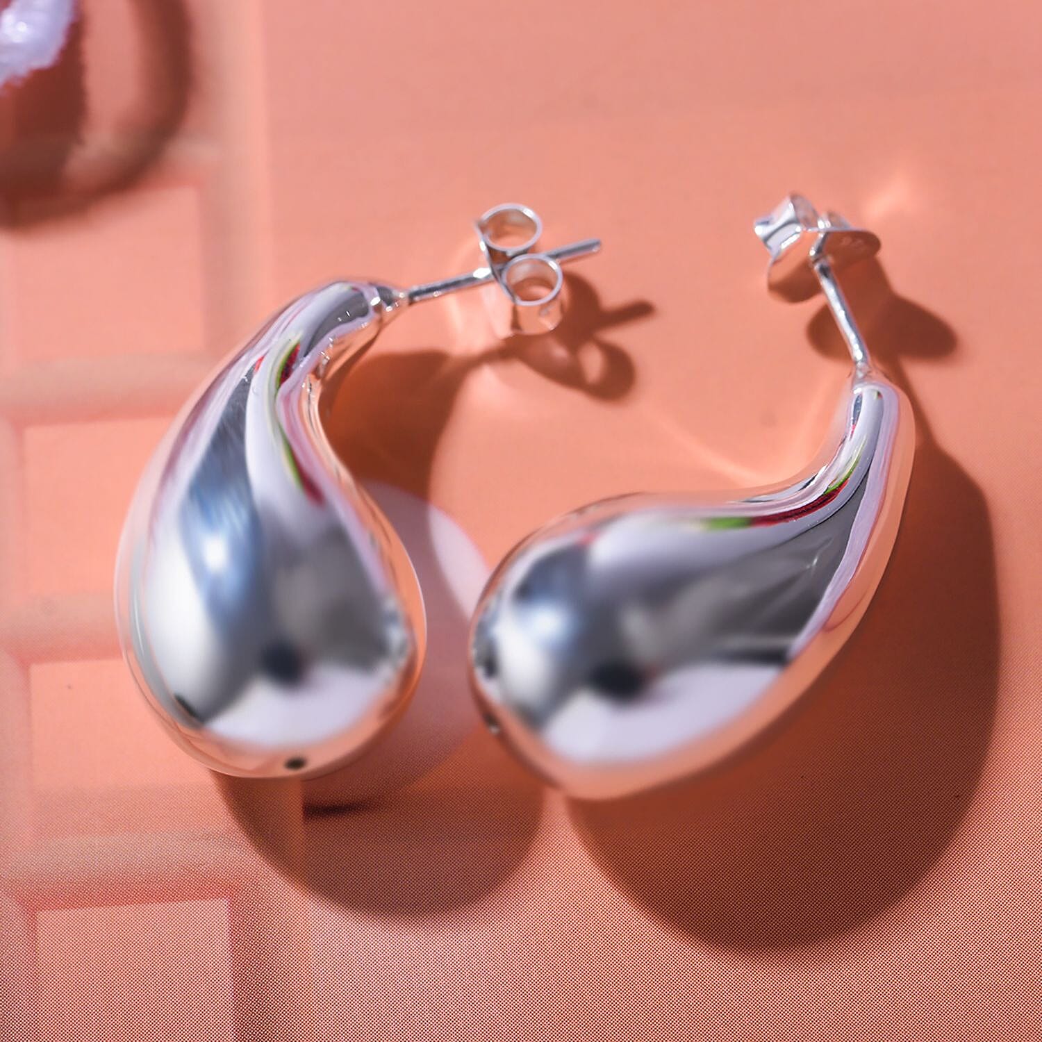 JCK Vegas Close Out - Sterling Silver Chunky Dome Earrings, Silver Wt. 6.5 Gms