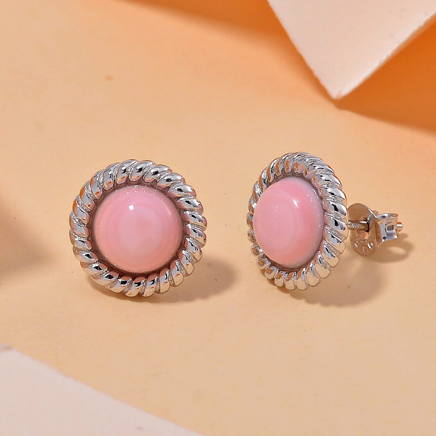 Queen Conch Shell  Solitaire Stud Push Post Earring in Rhodium Overlay Sterling Silver 4.00 ct