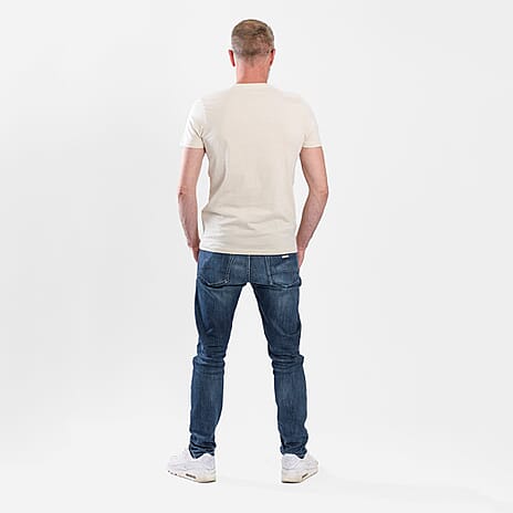 100% Cotton Relax Your Mind Printed Mens T-Shirt (Size L) - Off White