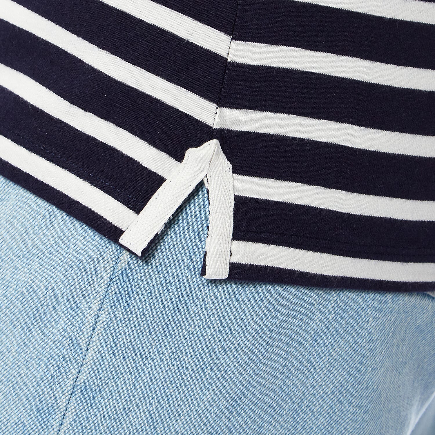  Charlotte West Striped Pattern Knitted Top - Off White & Red