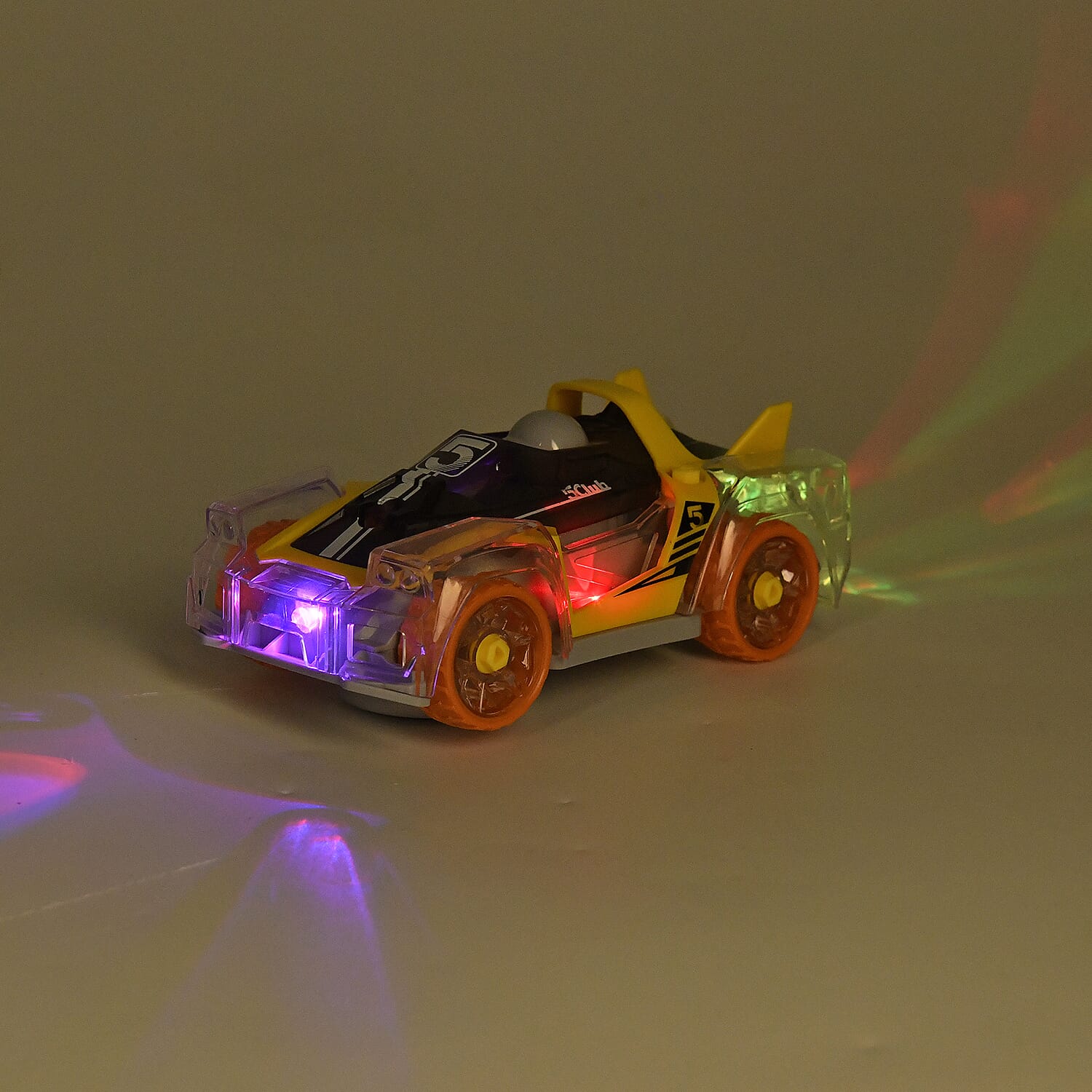 GIFT IDEAS - Racing Car with Color changing lights and Music, Easy To Assemble - (Size-7.0x15.2x6.3cm) - Yellow