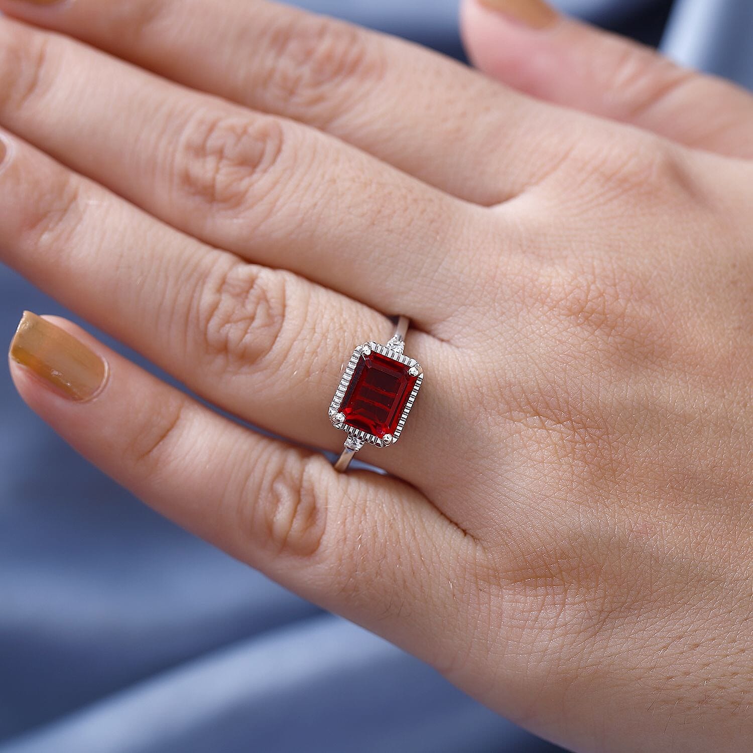 Blazing Red Quartz & Natural Ring in Rhodium Overlay Sterling Silver 2.72 Ct