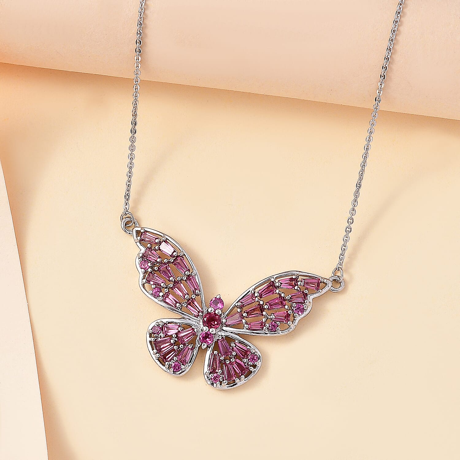 GP Italian Garden Collection - Rhodolite Garnet Necklace (Size - 20) With Lobster Clasp in Rhodium Overlay Sterling Silver 2.73 Ct, Silver Wt. 5.20 Gms.