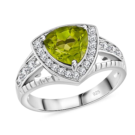 Hebei Peridot and Moissanite Halo Ring in Rhodium Overlay Sterling Silver 3.34 ct, Silver Wt. 5.5 Gms