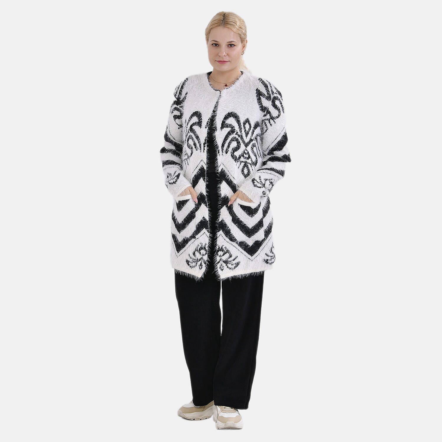 Tamsy Patterned Cardigan and Sweater-Jumper - Black & White