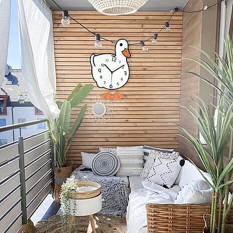 Clock (Size - One Size) - White & White