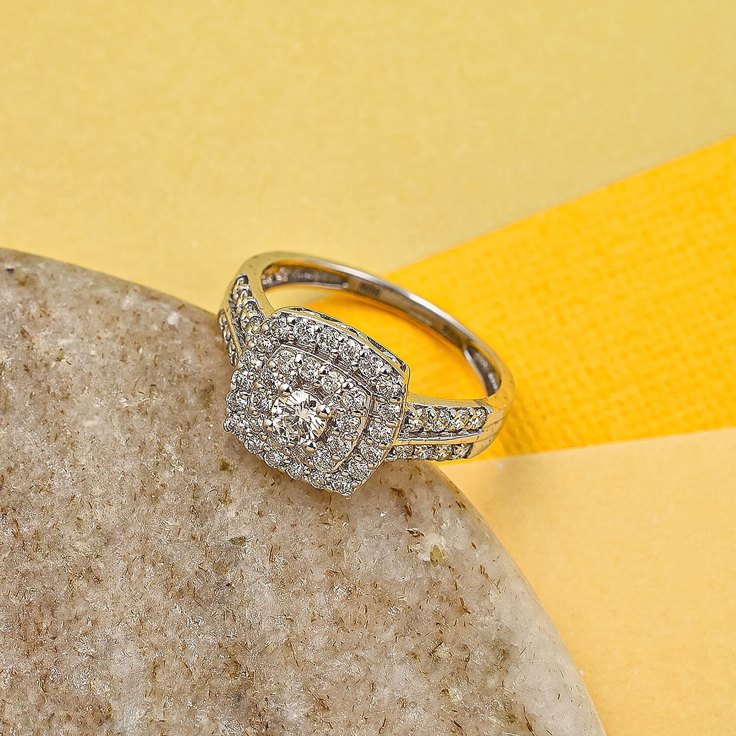 LA Closeout- 9K White Gold Lab Grown (SI-I1-GH) Diamond Ring 0.75 Ct. Size N (Re Size L to O)