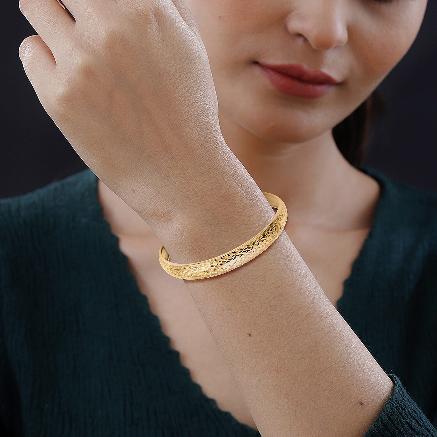 JCK Vegas Closeout - Diamond Cut Bangle (Size - 7.5) in Yellow Gold Plated Sterling Silver