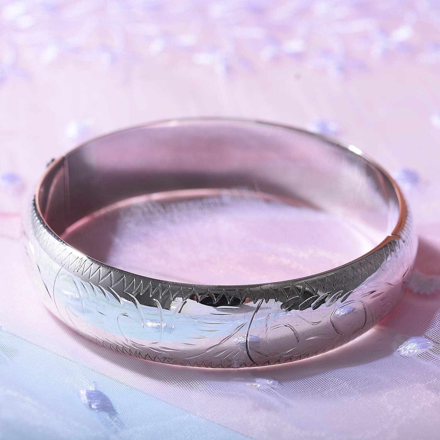 Heavy Silver Bangle (Size - 7.5), Silver Wt. 28.82 Gms.