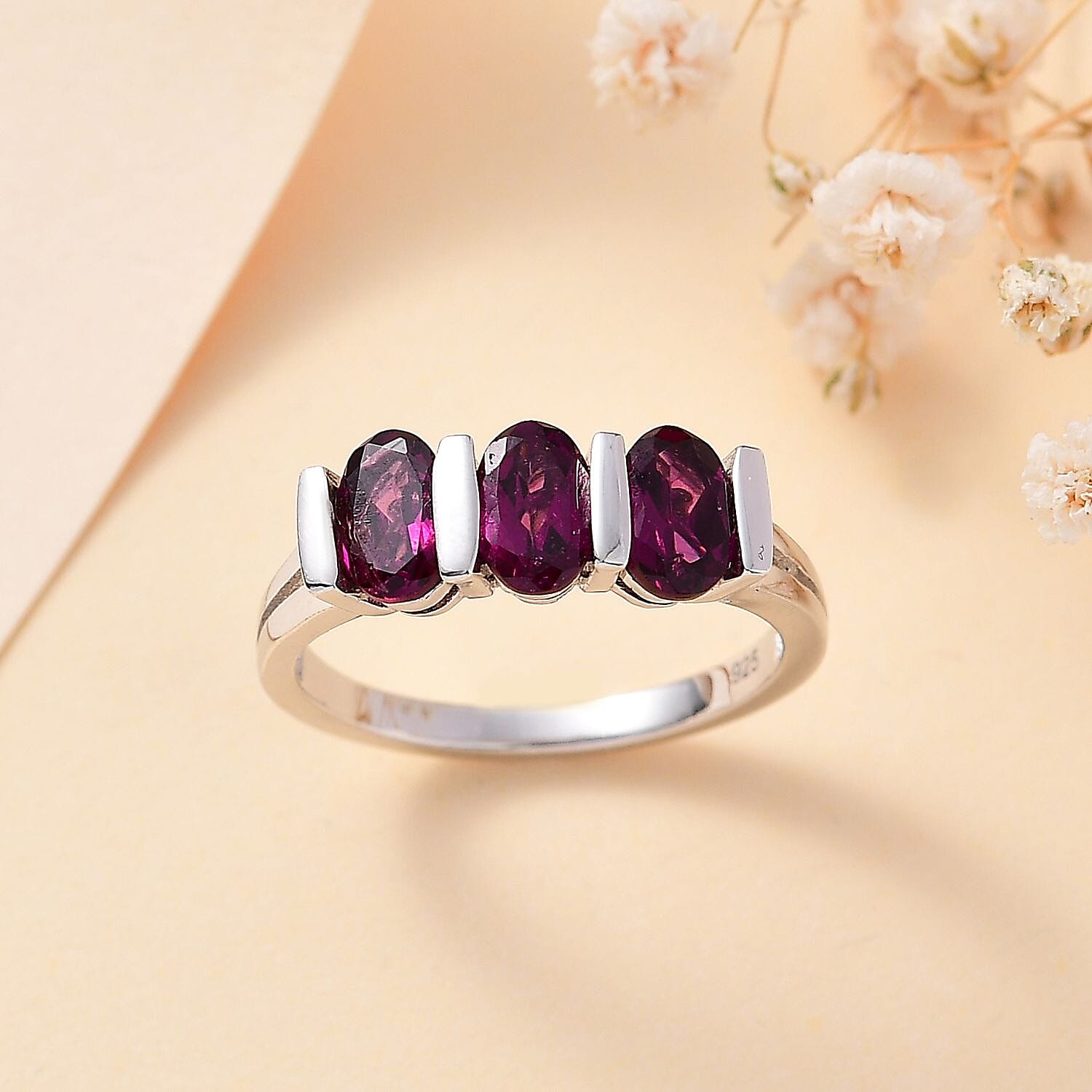 TONY DINIZ COLLECTION - Rare Natural EMBER Garnet Ring in rhodium Sterling Silver 1.80 ct