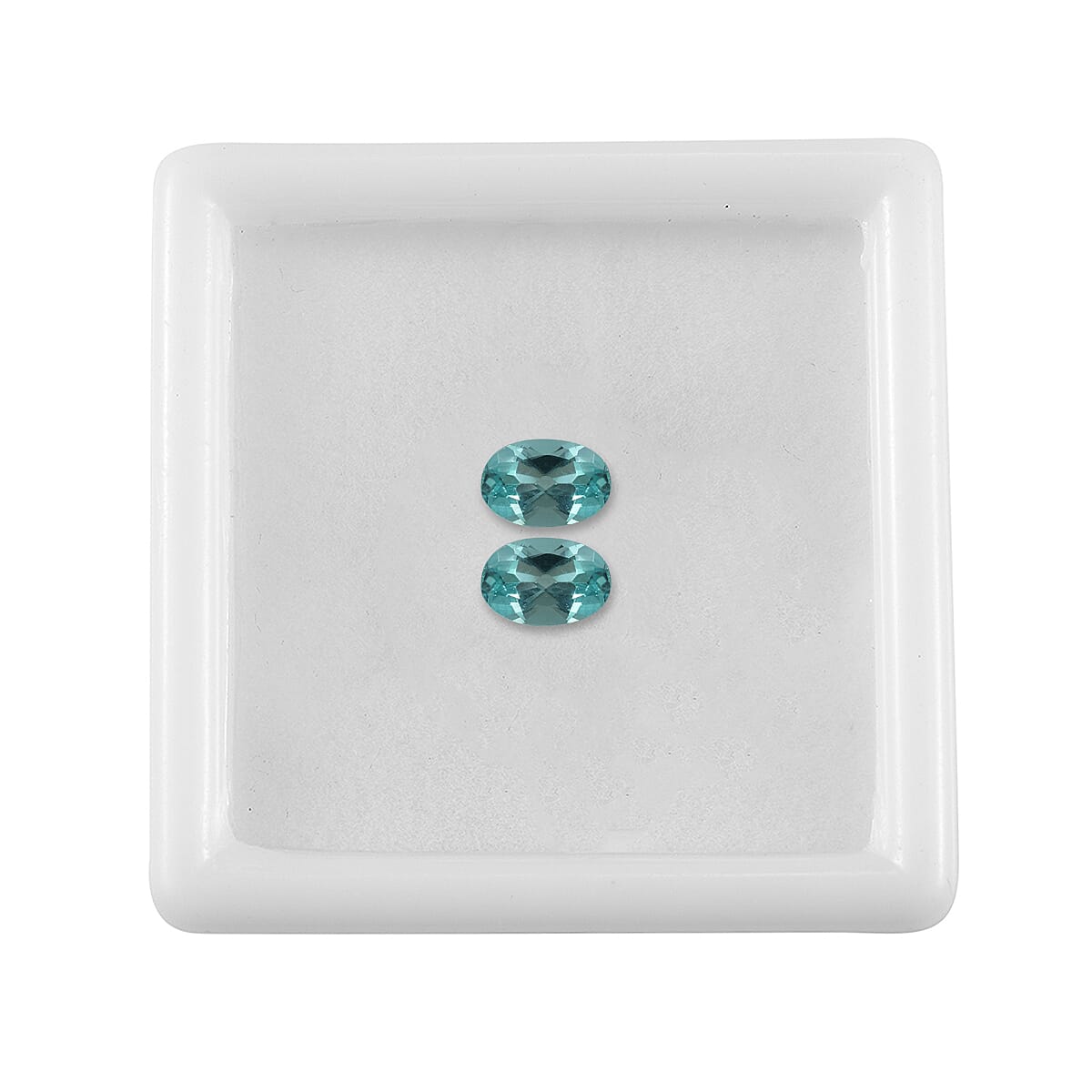 Green Apatite Oval 6x4 mm