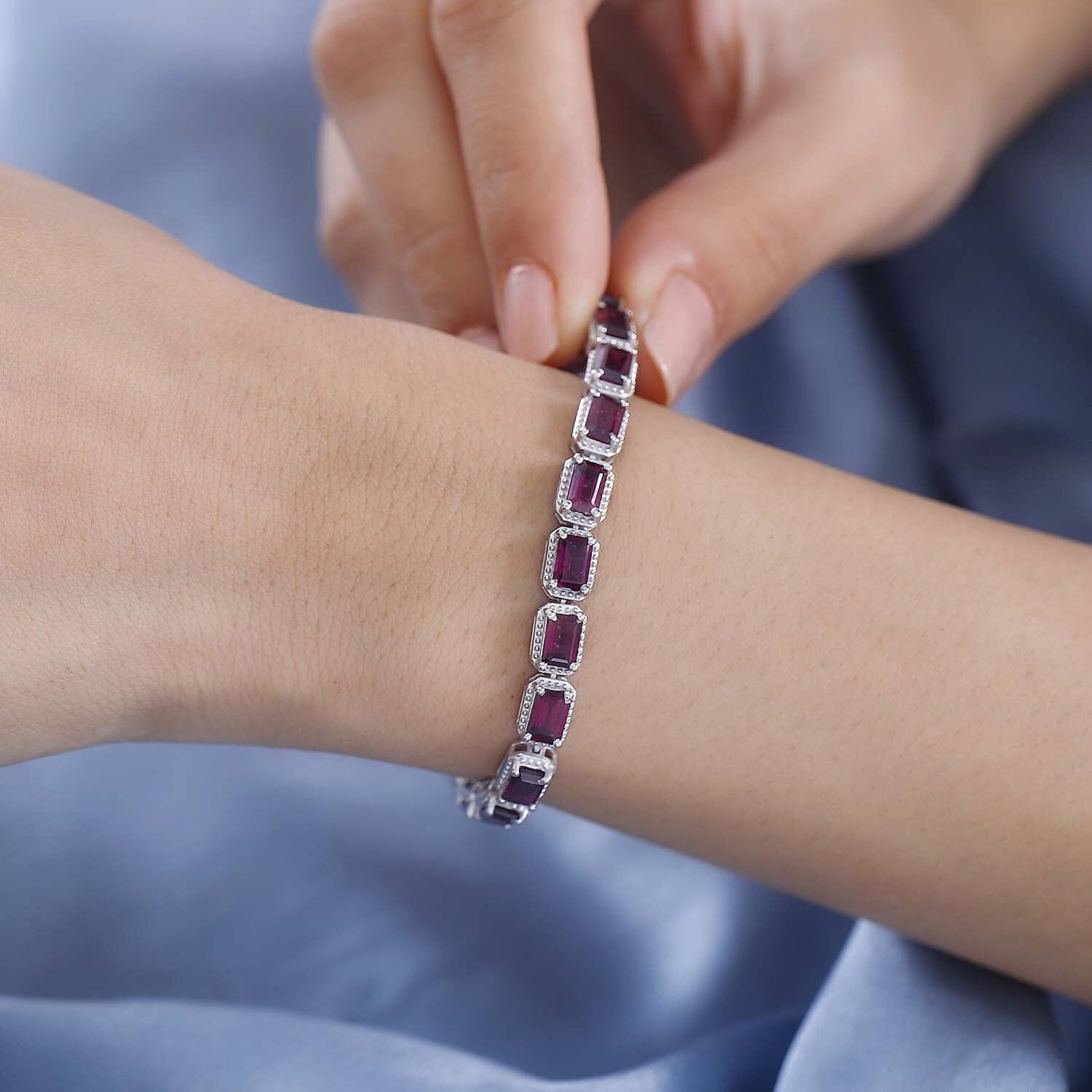 Orissa Rhodolite Garnet Tennis Bracelet (Size - 7) in Rhodium Overlay Sterling Silver 15.62 Ct