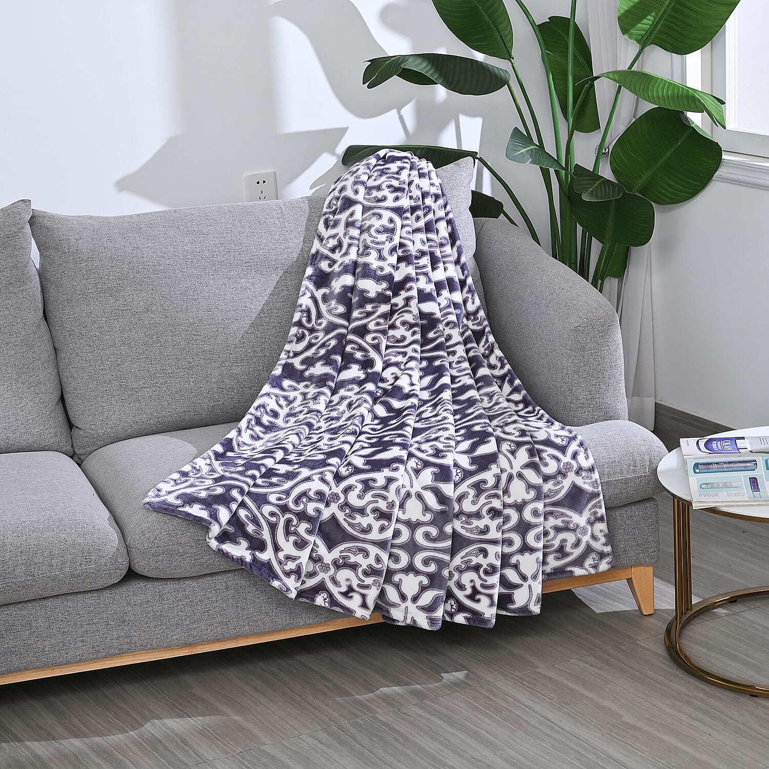 Printed Lightweight Flannel Blanket