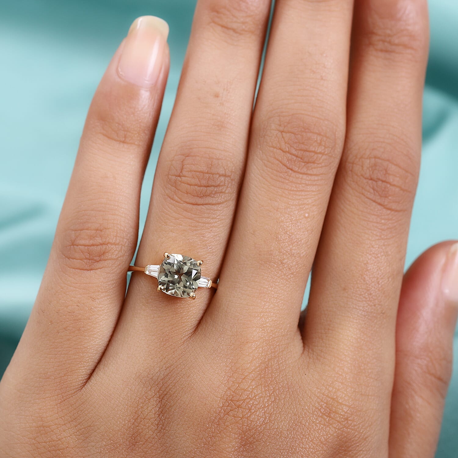 ILIANA 18K Yellow Gold AAA Turkizite and Diamond (SI-G-H) 2.51 Ct.