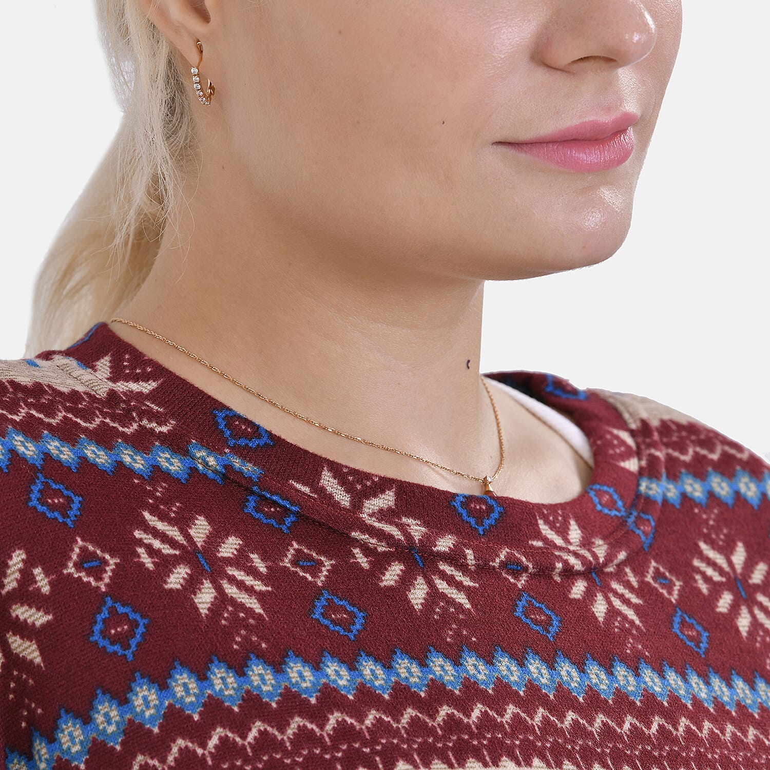 La Marey Jersey Top Size 8-20 - Red & Snowflake La Marey Jersey Top Size 8-20 - Red & Snowflake