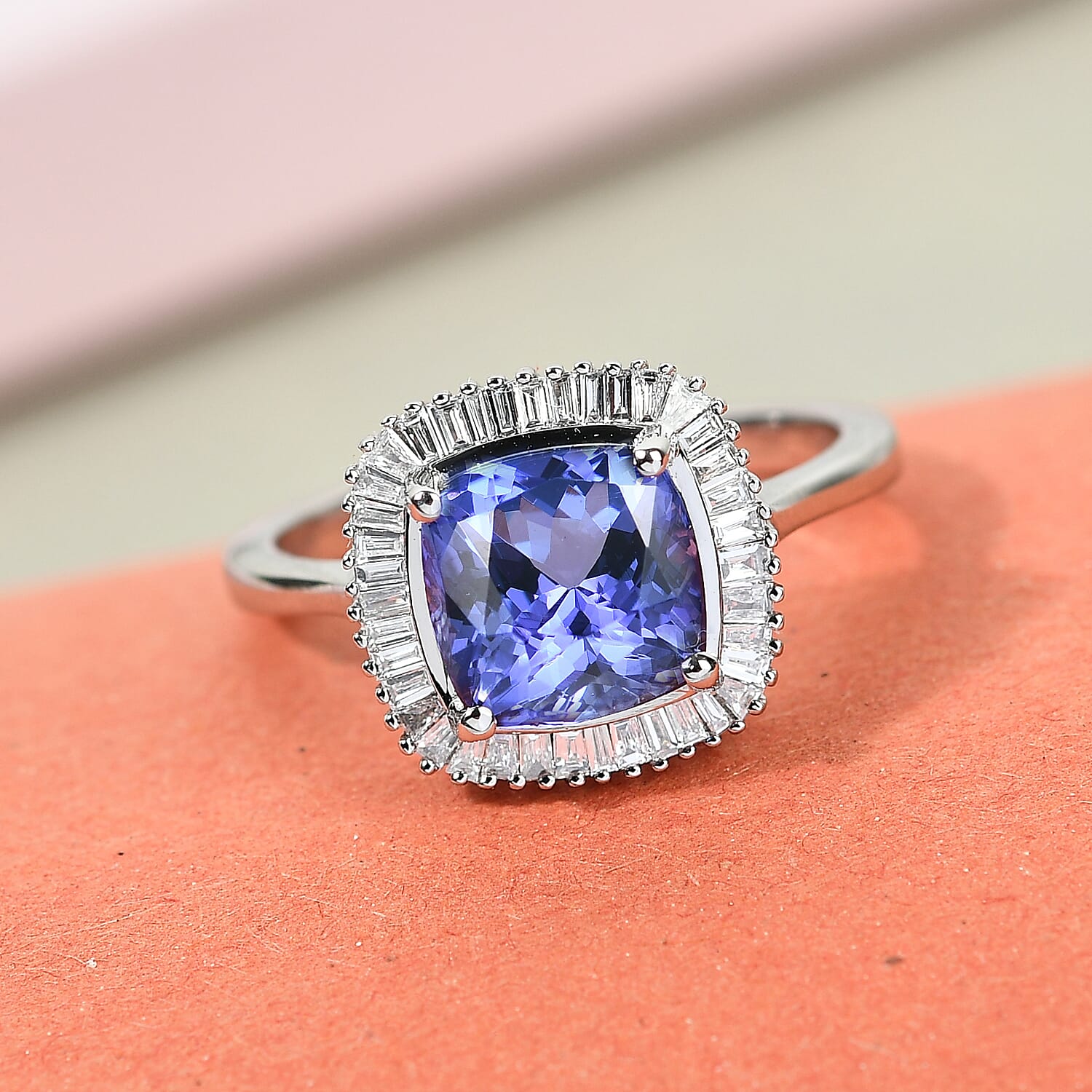 RHAPSODY 950 Platinum AAAA Tanzanite and Diamond (VS-E-F) Ring 2.75 Ct, Platinum Wt. 5.10 Gms