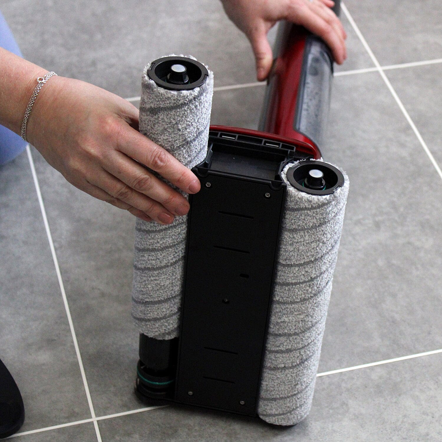 Mop (Size 28x17x113 cm) - Red