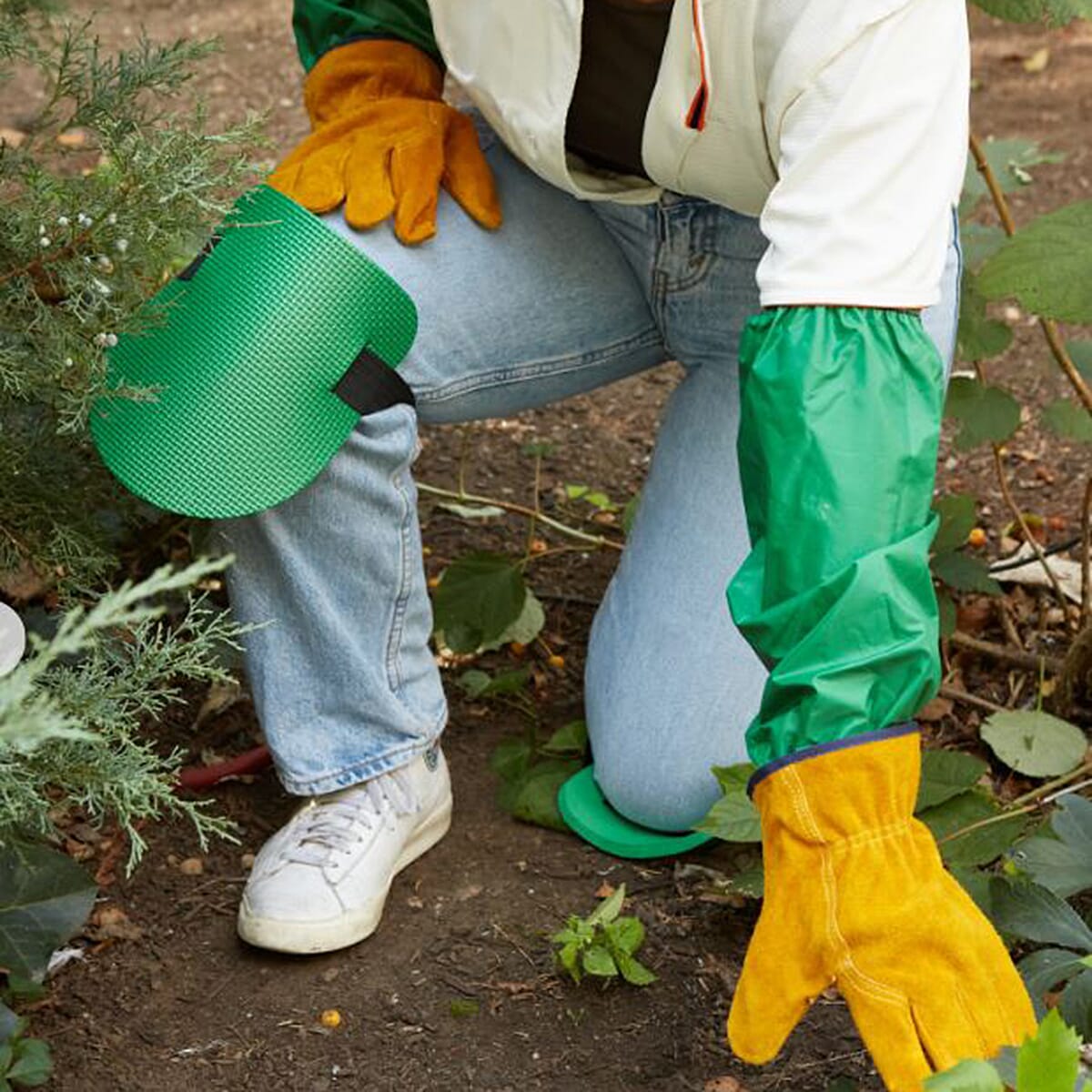 Gardeners Helpers- Gloves, Knee Pads and Arm Covers