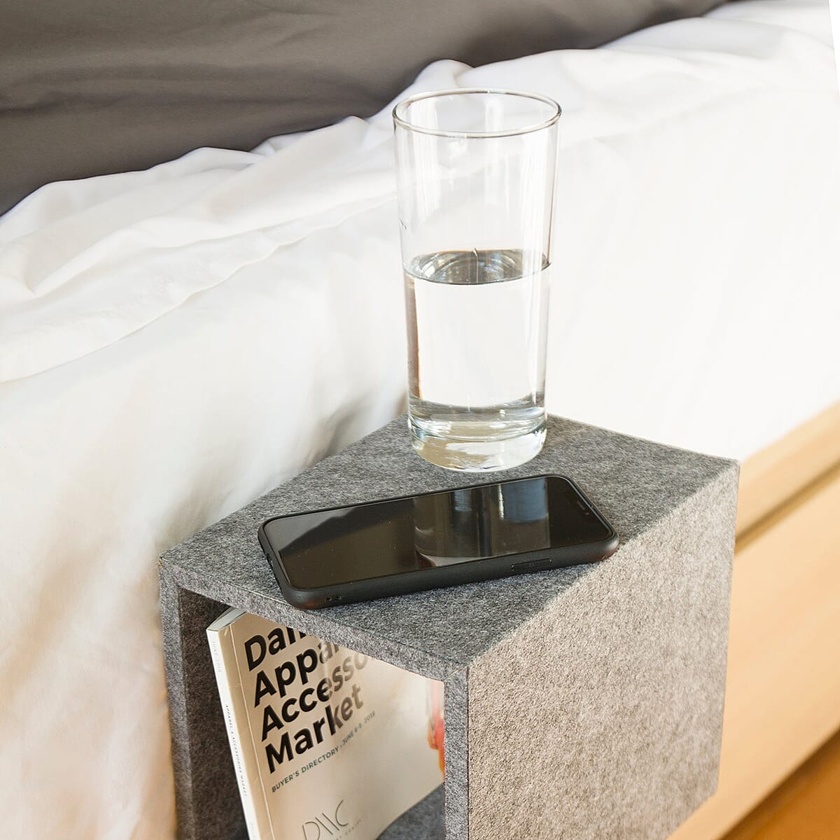 KIKERLAND Cube Bedside Table - Grey